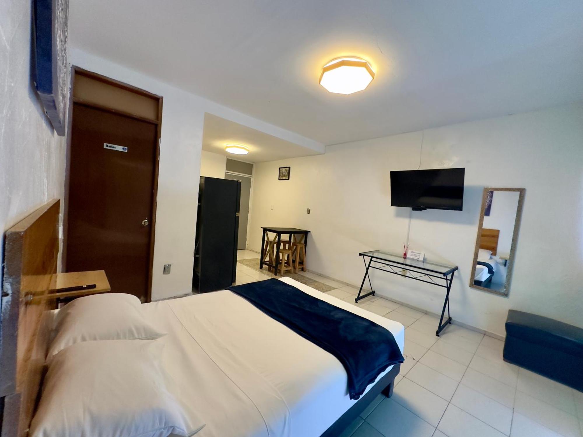 Suites Brisa Marina - Atras De Playa Regatas Y El Malecon, 6 Calles Del Acuario เวราครูซ ภายนอก รูปภาพ